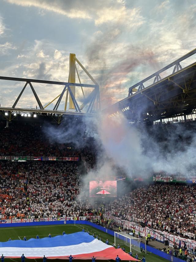 1720659395998070564.jpg 2_副本.jpg